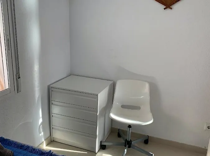 Isla Grosa 2, Готель 3*