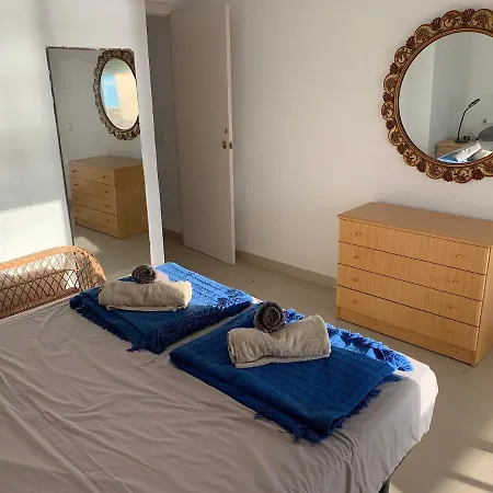 Hotel Isla Grosa 2,