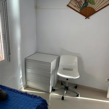 Isla Grosa 2, Hotel 3*